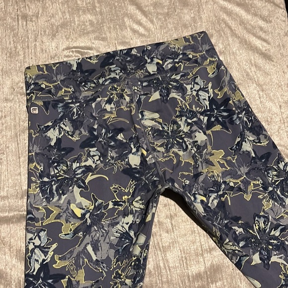 Fabletics Ltd Ed Print - Picture 6 of 6